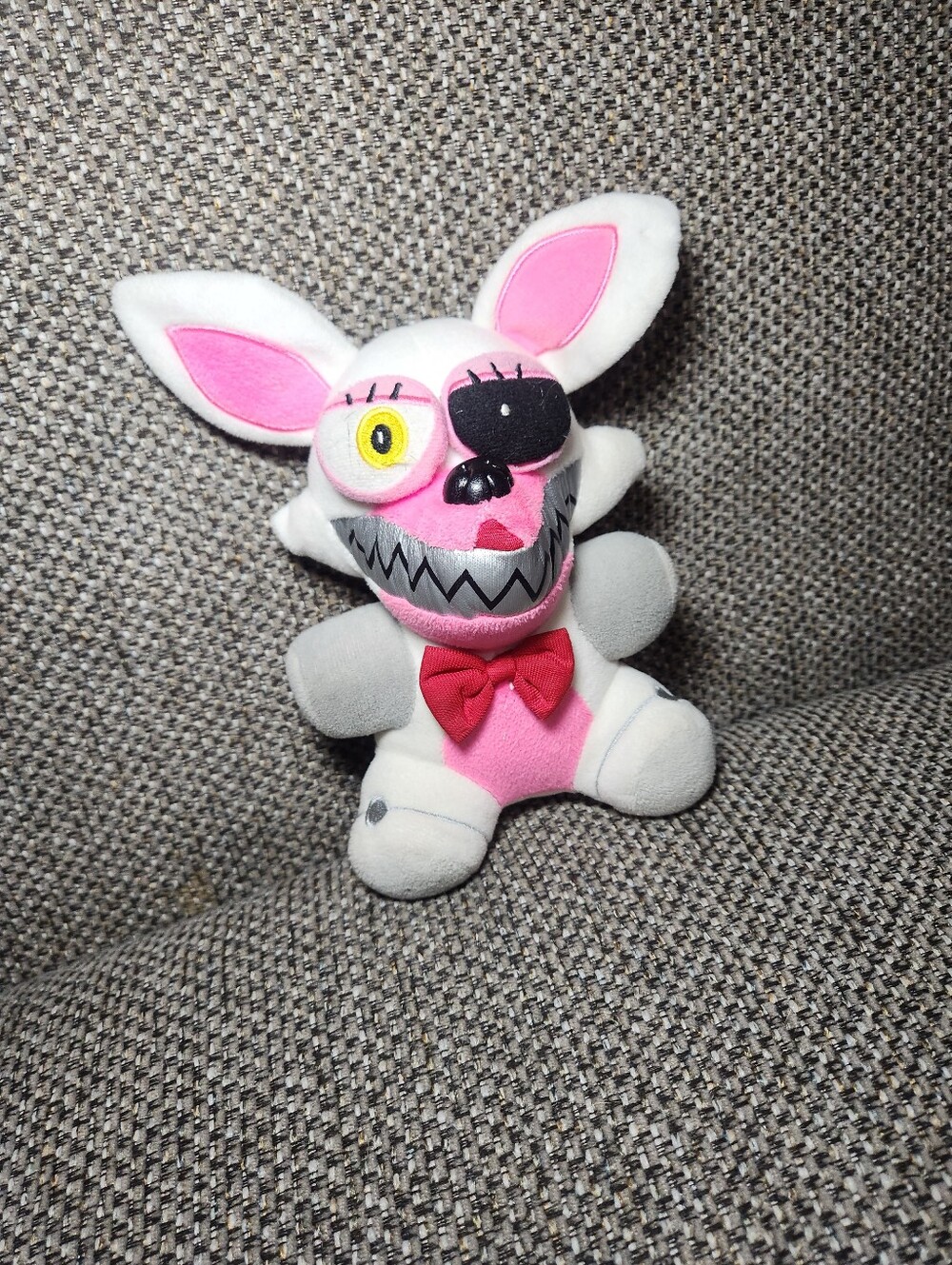 Funko Five Nights at Freddy's Nightmare Mangle 8-inch plush toy